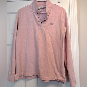 Women’s light pink vineyard vines sweatshirt, size small